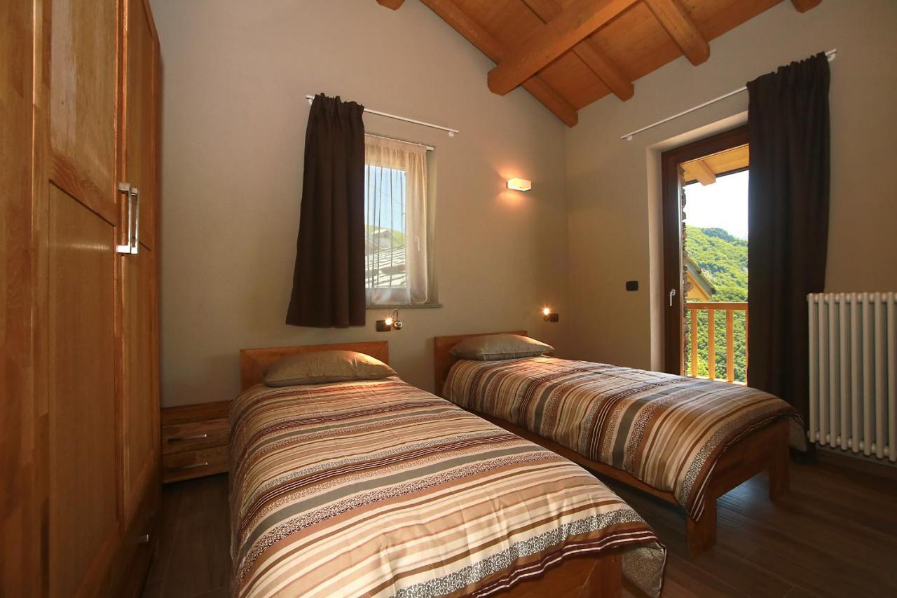 Chalets Mongioie Pra Di Roburent Сан Джакомо Екстериор снимка