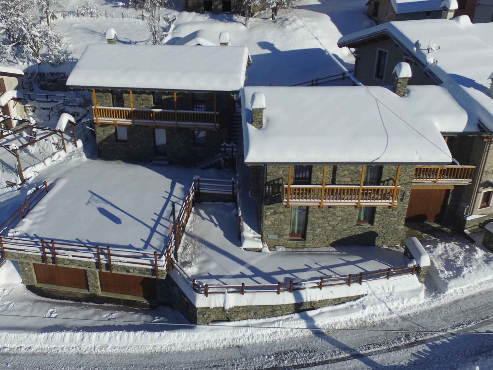 Chalets Mongioie Pra Di Roburent Сан Джакомо Екстериор снимка
