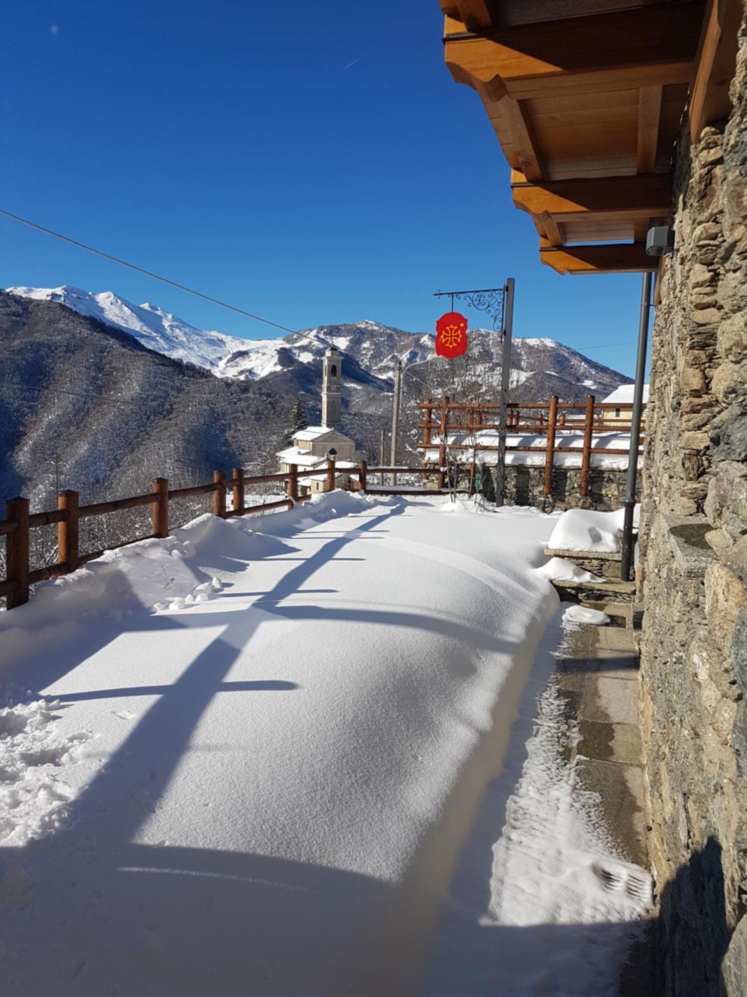 Chalets Mongioie Pra Di Roburent Сан Джакомо Екстериор снимка